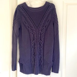Tildon Grey cable knit sweater with sexy v neck detailing, slit sides